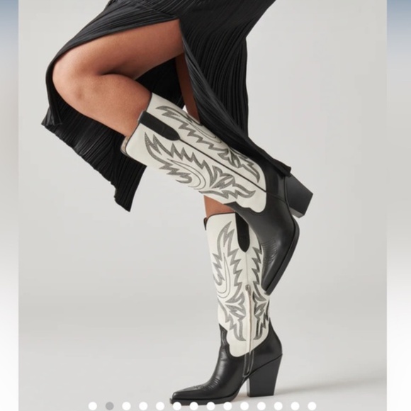 NWOT Dolce Vita Blanch Boots - Picture 2 of 5